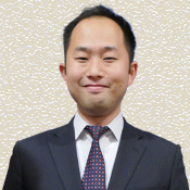 柳田啓